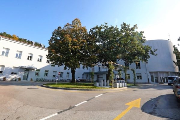 Klinika Sežana1